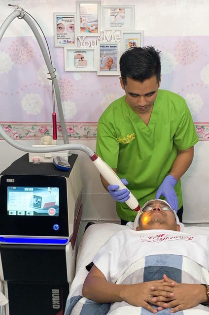 Skin Freckles & Pigmentation Treatment with CPlus NdYaGLaser